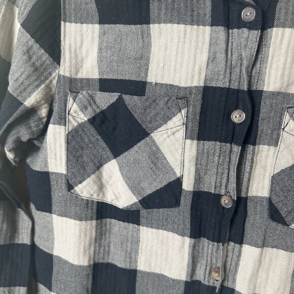 RVCA Buffalo Check Plaid Button Up Shirt Size Small - Picture 3 of 9